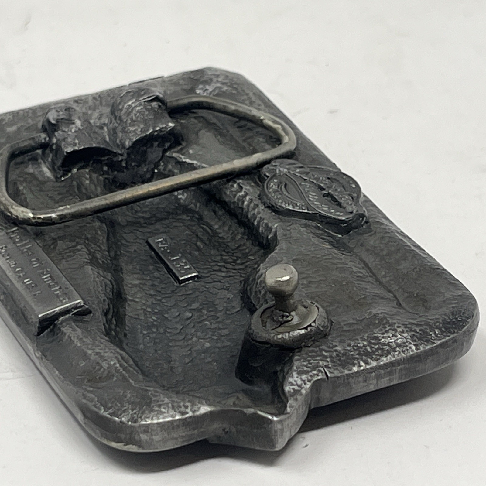 VINTAGE CHEVY CORVETTE AMERICAN CLASSICS VETTE BELT BUCKLE BA-135