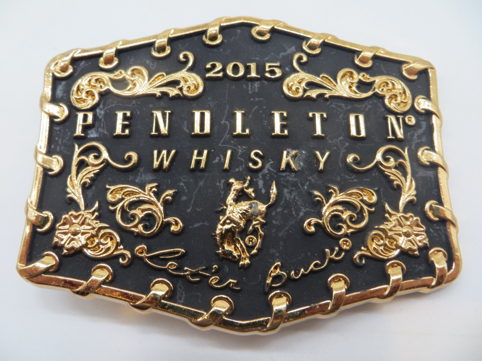 2015 PENDLETON WHISKEY BELT BUCKLE Montana Silversmiths #1083