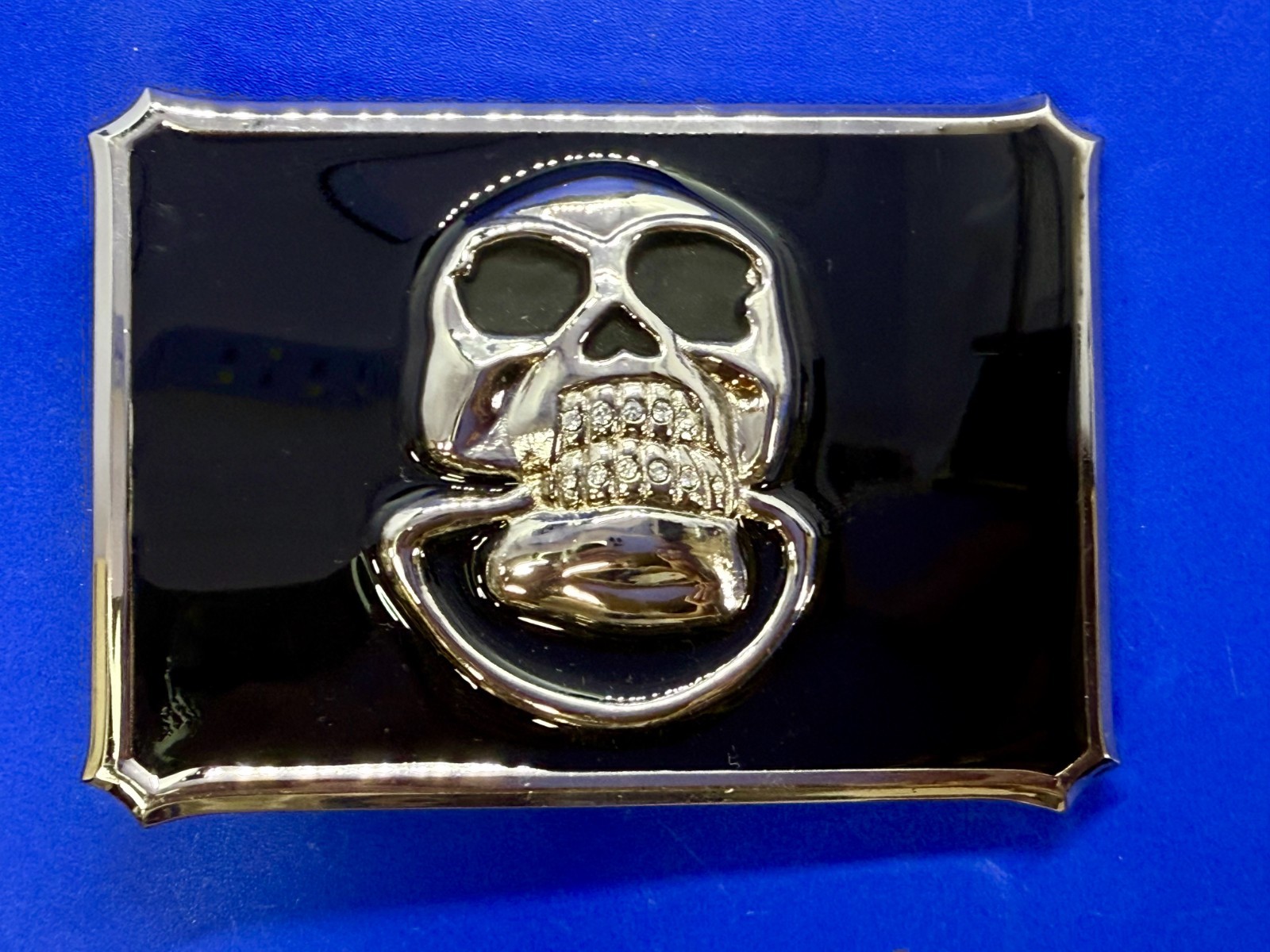 Door knocker Skull Head with Clear Rhinestone Teeth Gothic Punk Lg Belt Buckle