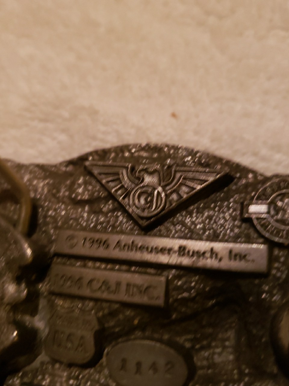 VINTAGE BUDWEISER BUCKLE CLYDESDALES KING OF BEERS EMBOSSED WAGON VGC