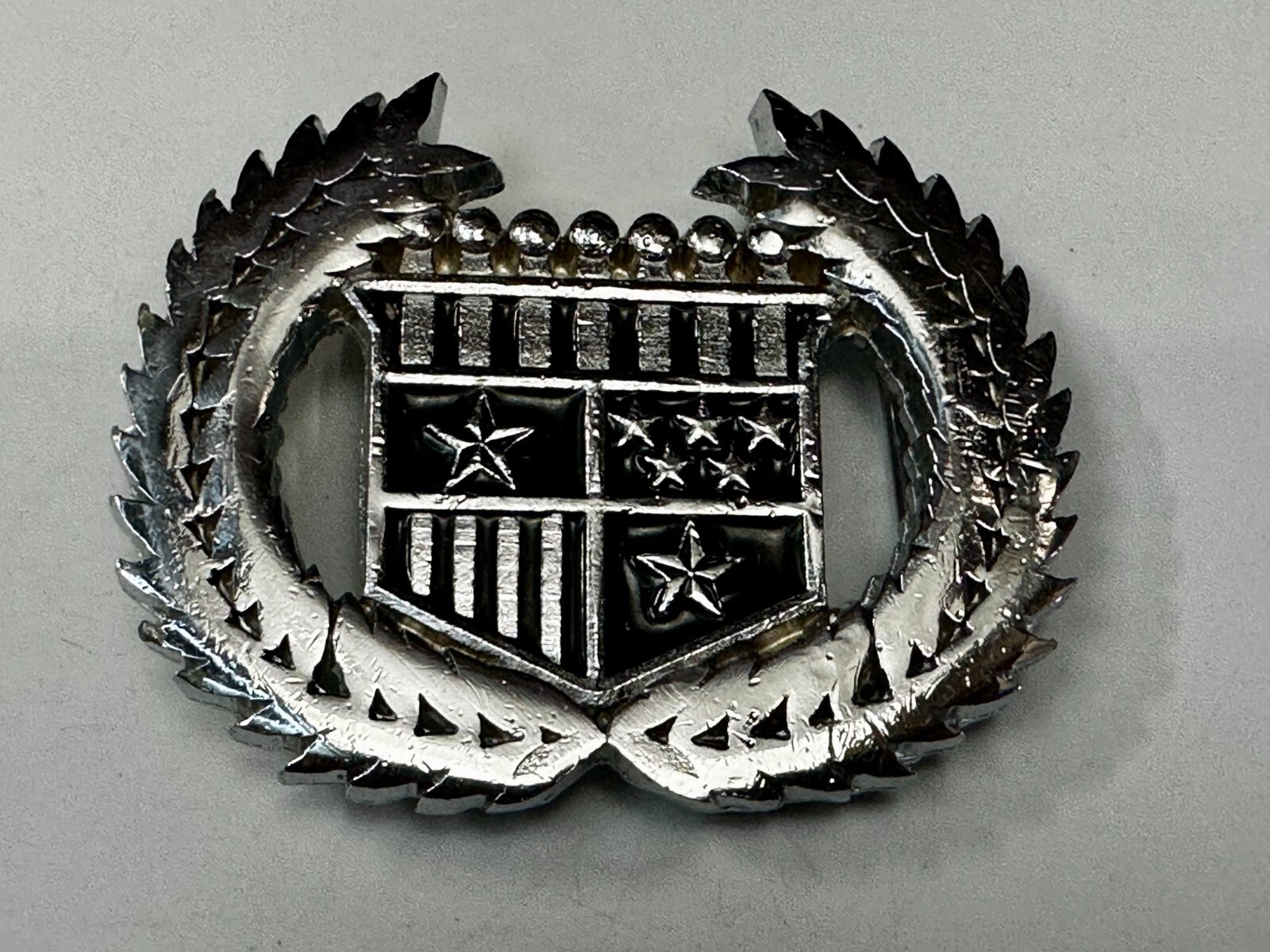 Cadillac Style Crown & Leaf Symbol Silver Tone Cutout Belt Buckle – 2002 Mobtown