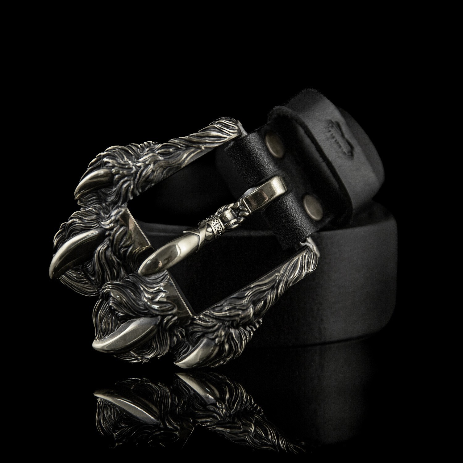 German silver belt buckle Wolf&rsquo;s Paw, wolf paw with claws, beast claws buckle