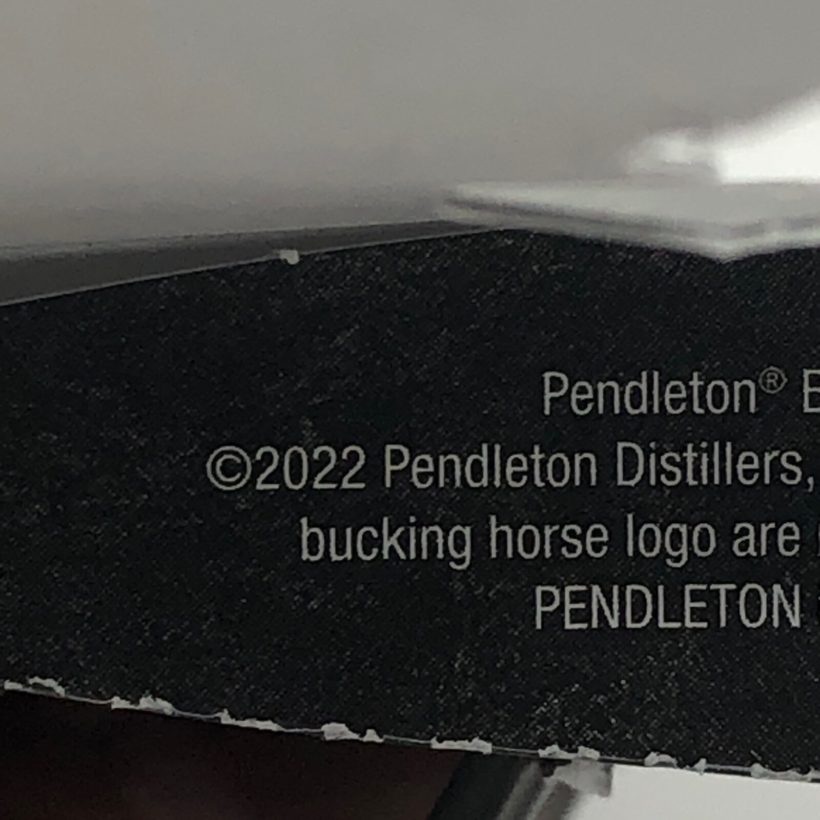 2023 Pendleton Whisky Belt Buckle Montana Silversmiths Let ‘er Buck Rodeo NEW