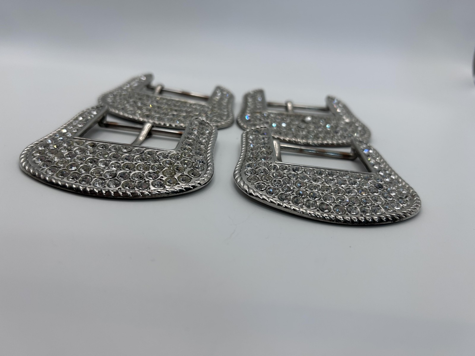 Shiny Rhinestone Western Belt Buckles Silver Metal 1.5 In Lot Of 4