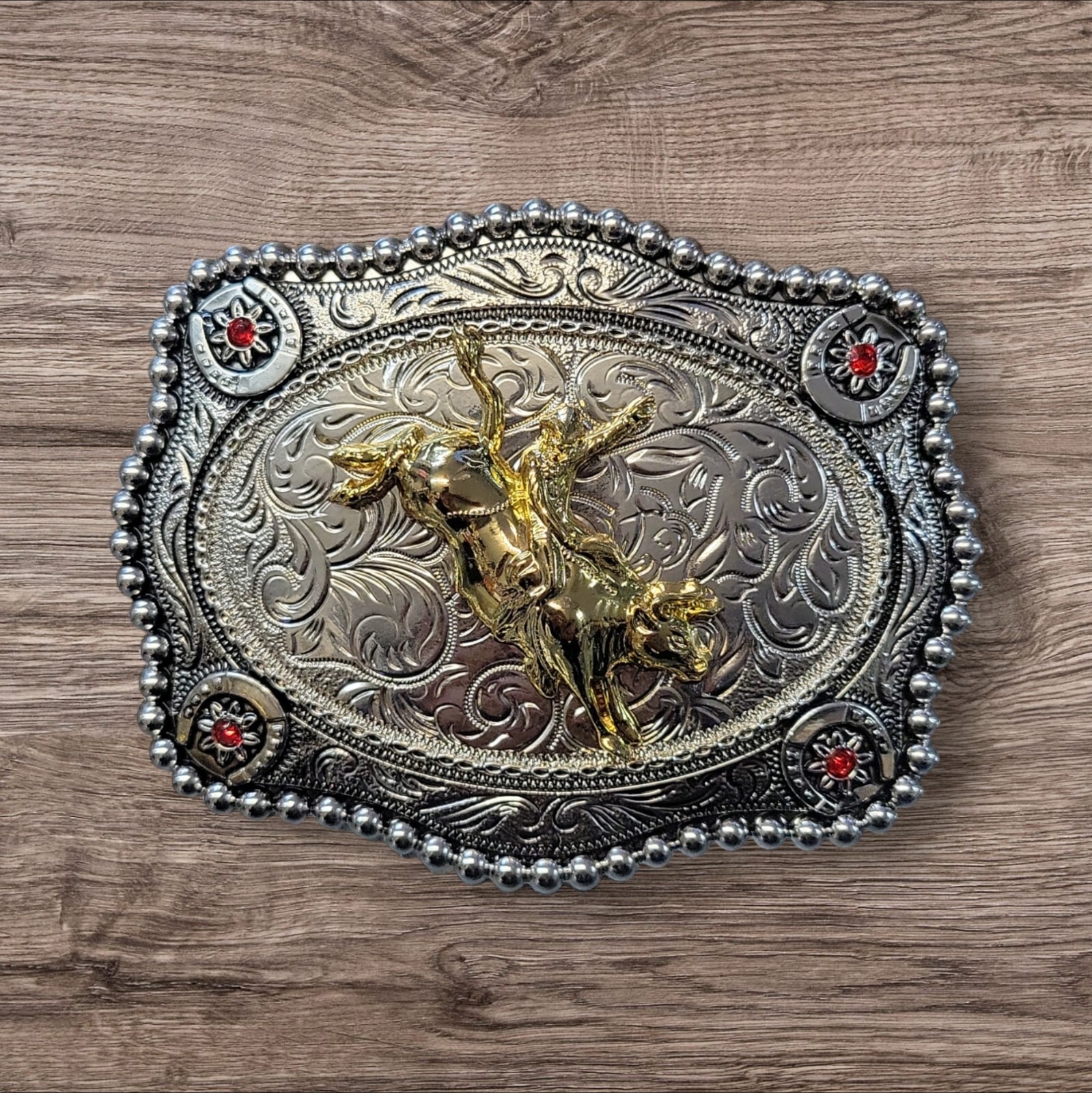 Cowboy Belt Buckle For Man – Bull Rider 4.25&Prime;x3.25&Prime; Silver Tone/Gold/Black