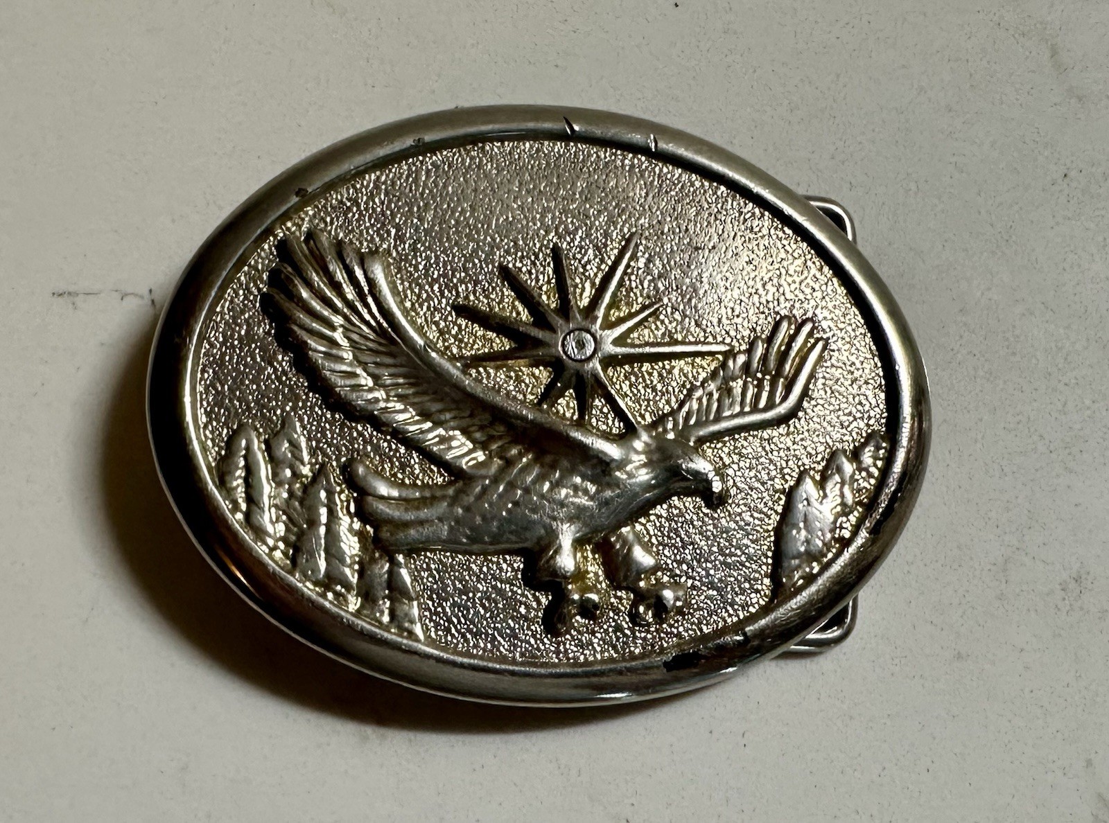 Men’s Vintage Eagle and Sun Metal Belt Buckle Silver Tone Western Americana 3.25