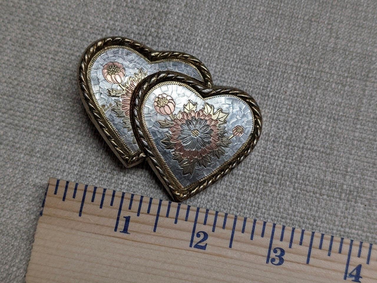 vintage DOUBLE HEARTS belt buckle USA made WESTERN engraved FLORAL golden silver