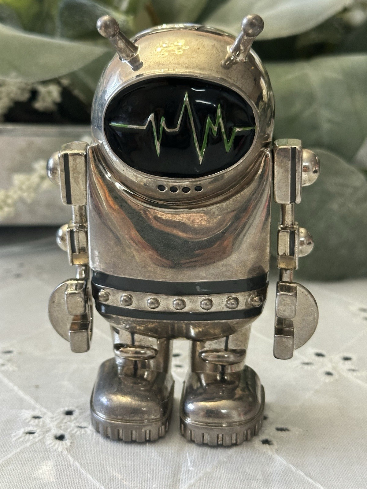 Chrome Belt Buckle Outer Space Suit Man Alien Astronaut