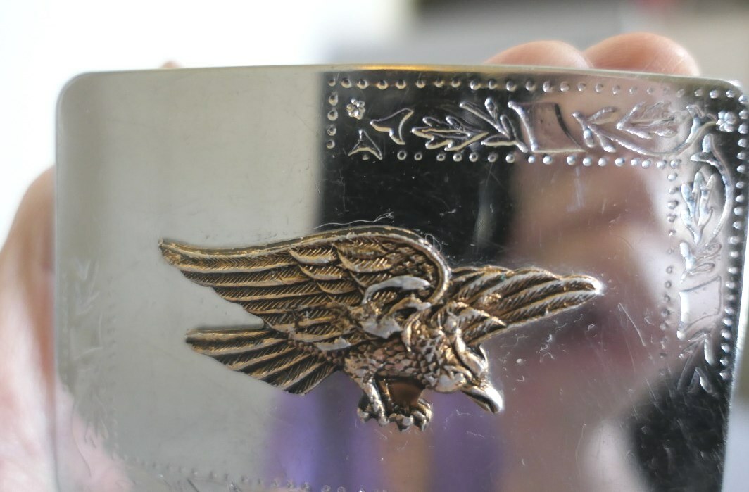 Silver Nickle Plated Iron Engraved Leaves Raised Gold Eagle Landing Belt Buckle