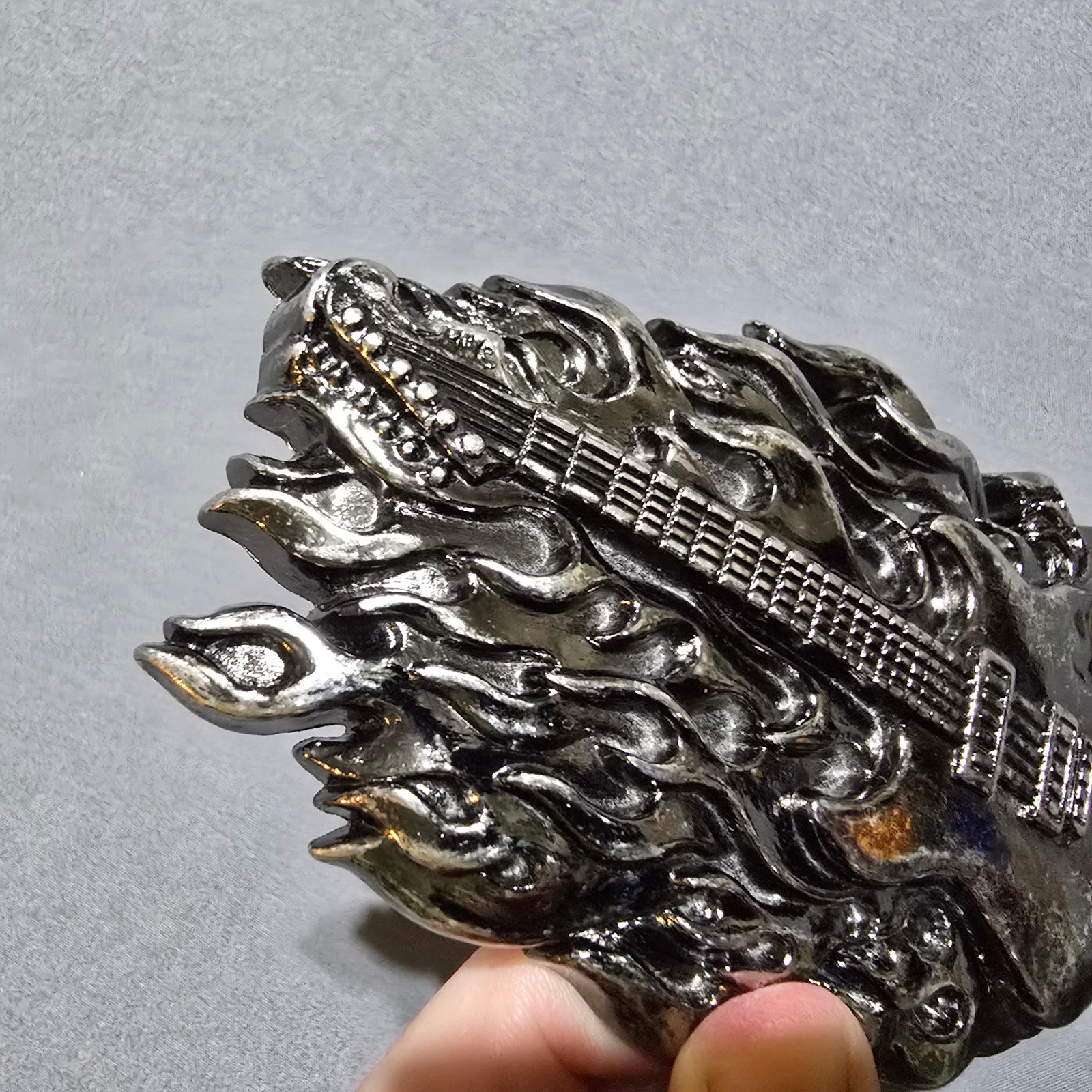 Guitar Skull Flame Belt Buckle Mens Gunmetal Silver Rocker Biker Punk vintage