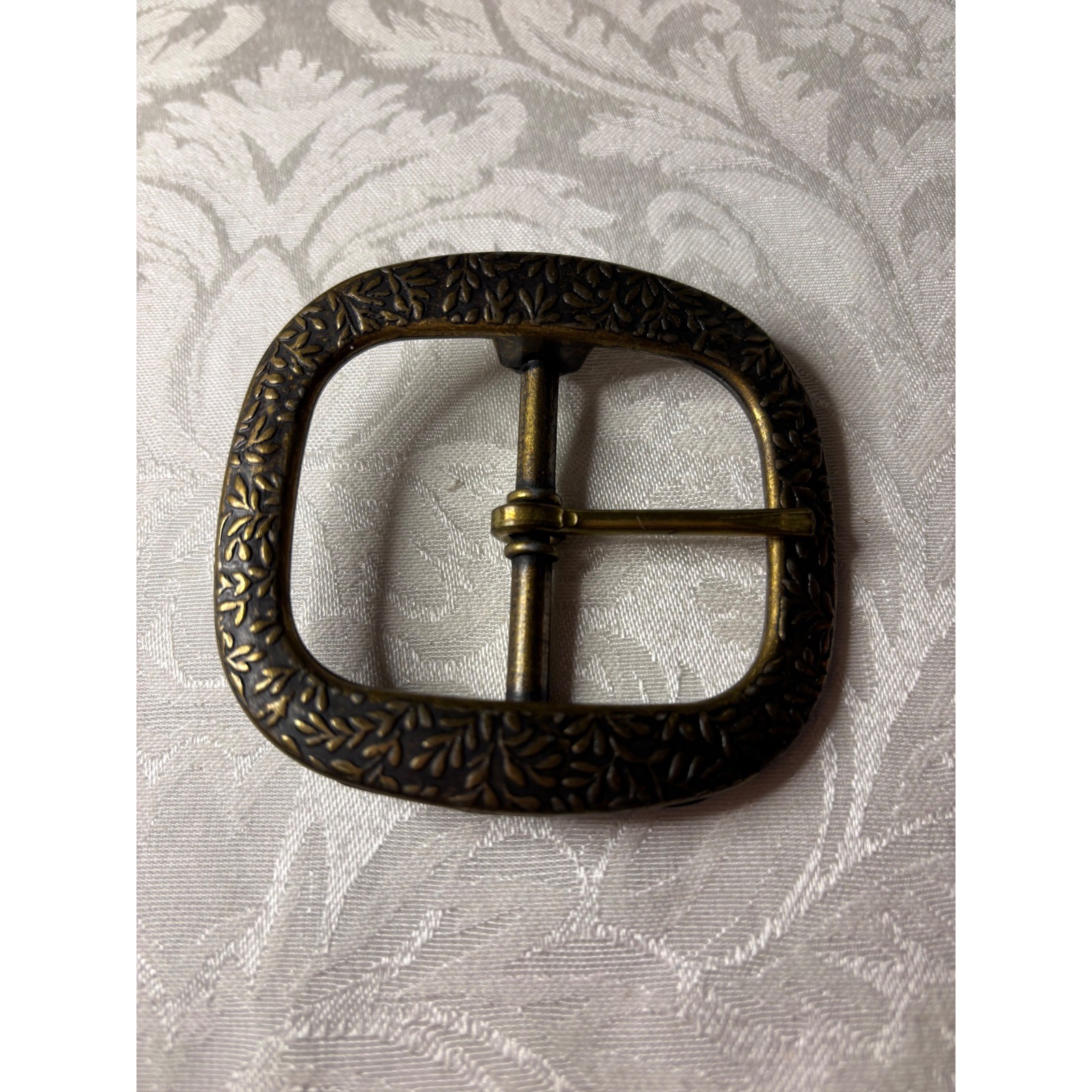 Vintage Burgos Brass Belt Buckle Etched Leaf Botanical Pattern 976 Antiqued Gold