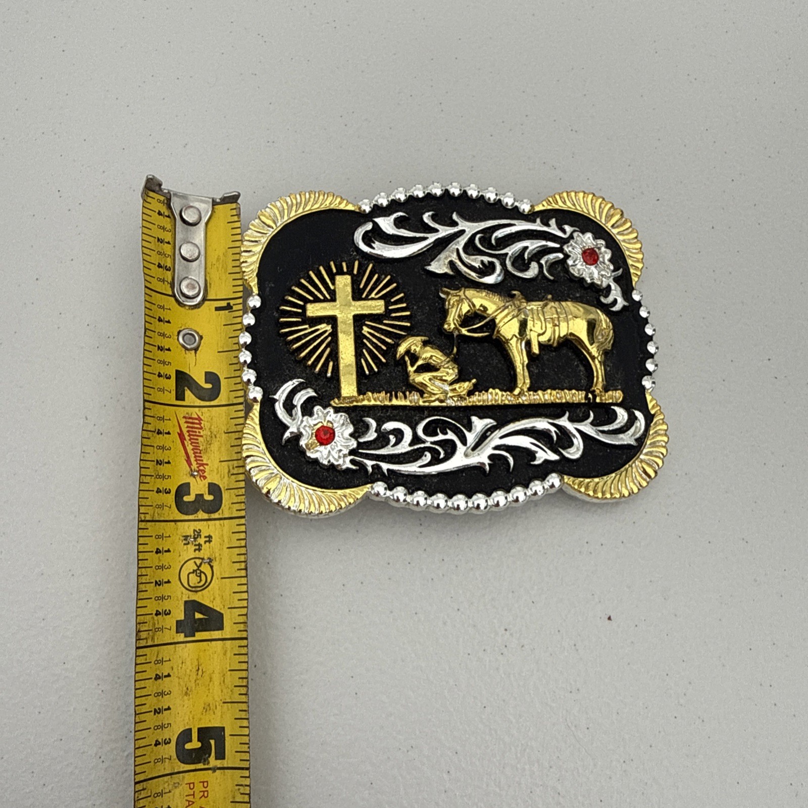 PRAYING COWBOY BELT BUCKLE WESTERN RODEO FASHION HORSE FAITH CROSS RELIGIOUS