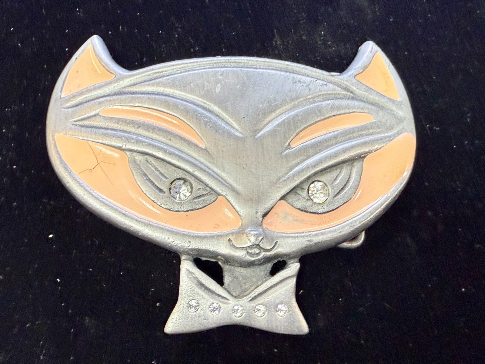Cute Kitty Cat Head with Bowtie Clear Rhinestone Eye Belt Buckle by Heavy Metal