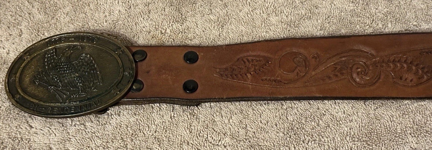 EAGLE BUCKLE PATRIOTIC BI-CENTENNIAL 1776-1976 200TH ANNIVERSARY ON LEATHER BELT