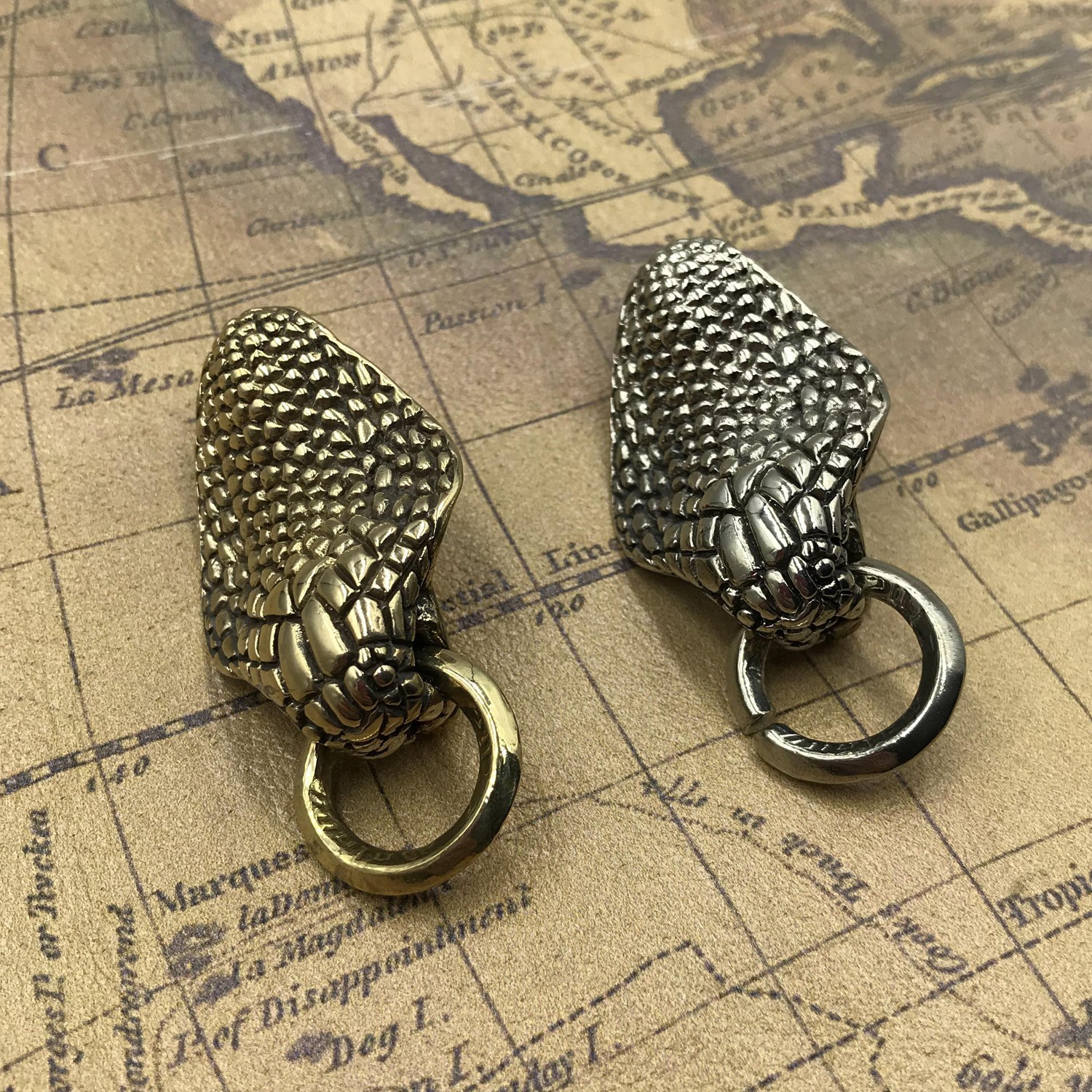 King Cobra Belt Keychain Holder, Key Manager, Keychain Belt lot