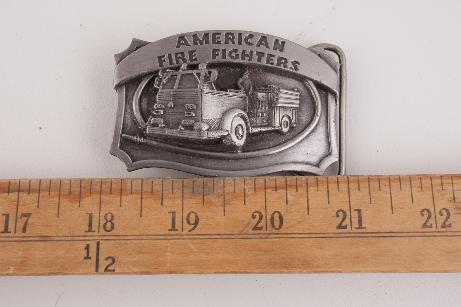 American Fire Fighters FD Belt Buckle Siskiyou Williams Oregon Pewter Truck