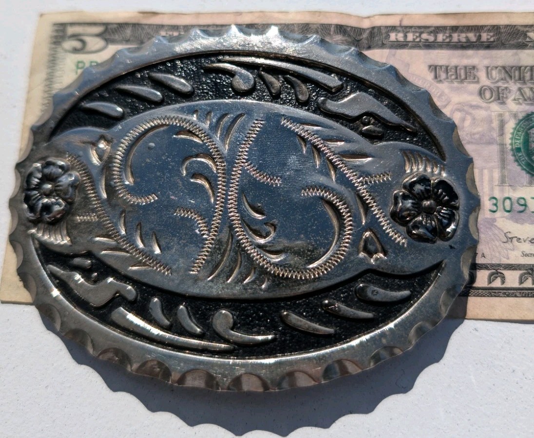 Vintage Belt Buckle Made in USA Black & Silver Western Style 3- 1/2&Prime; X 2- 3/4&Prime;