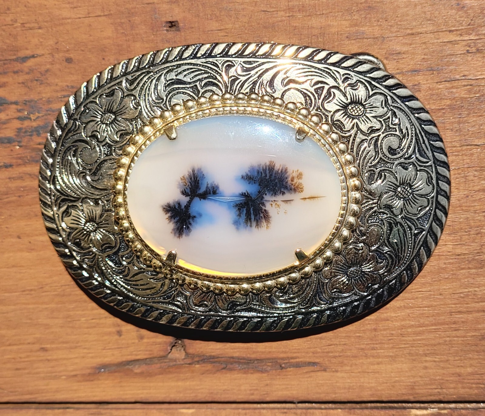 VINTAGE GENUINE AGATE AND BRASS BELT BUCKLE WITH ORIGINAL BOX NOS NIB