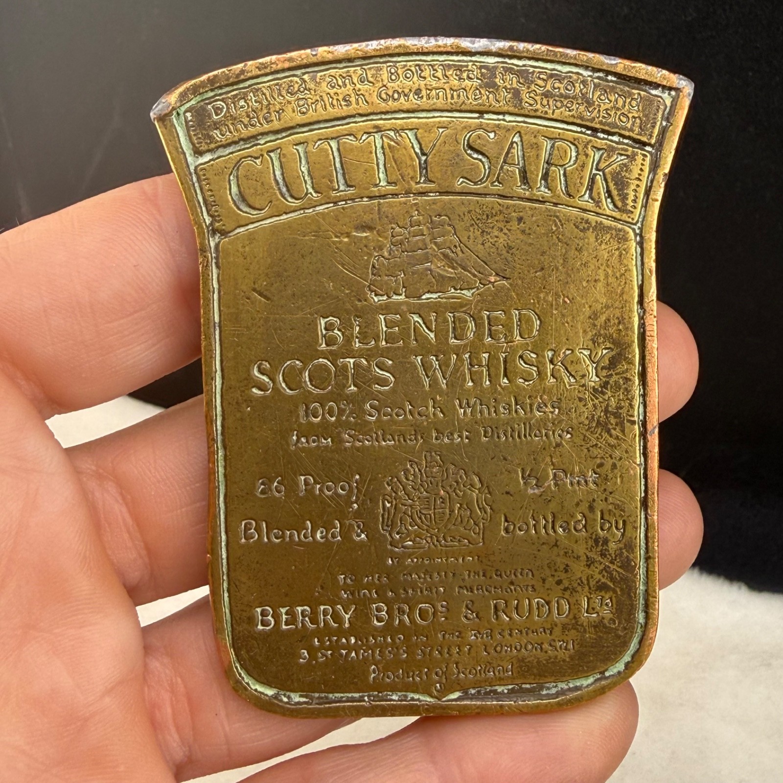 Vintage Whisky Belt Buckle Cutty Sark Blended Scots Whisky