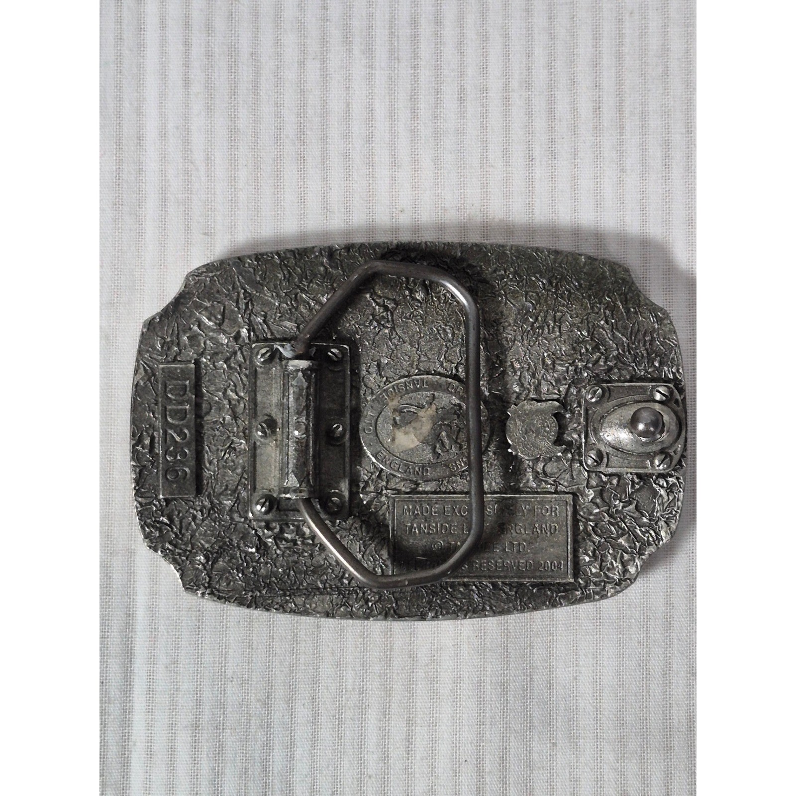 Tanside Ltd Ireland Fighting Irish Belt Buckle Shamrock Flag Vintage 2004 DD236