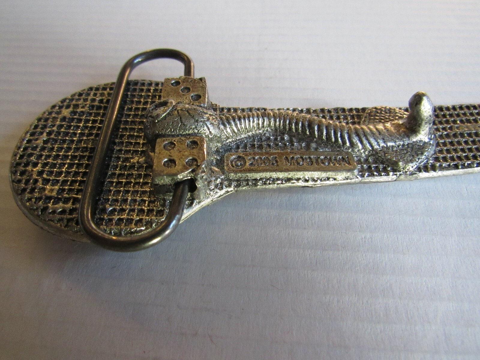 2005 MICROPHONE MUSIC COBRA DICE Belt Buckle MOBTOWN CHICAGO USA !