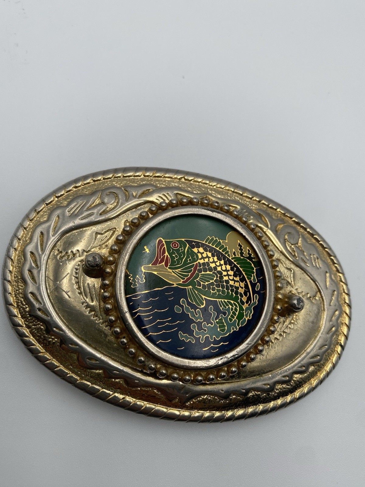 Men&rsquo;s Oval Western Engraved Fish Belt Buckle Gold Tone Fits 1.5&Prime; USA