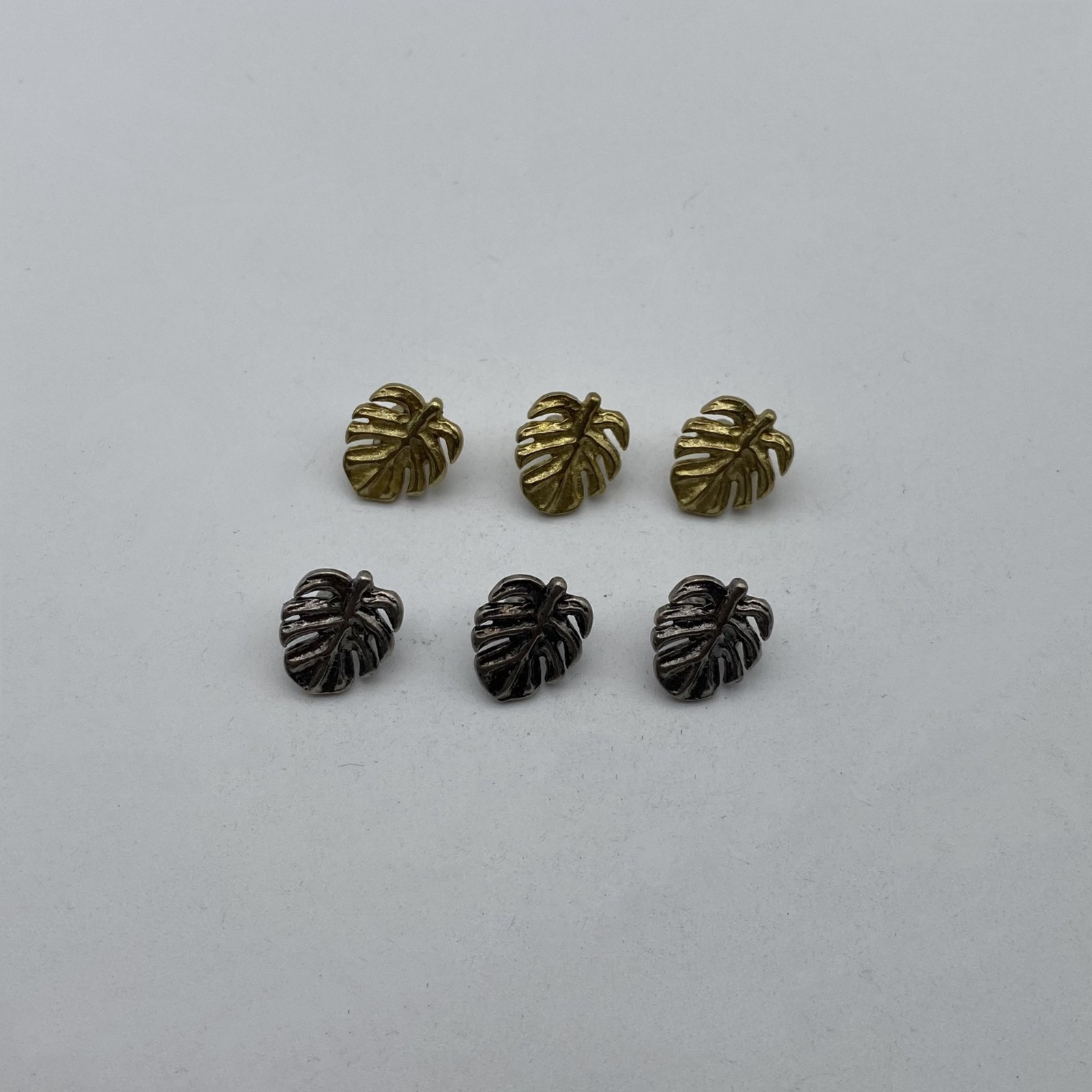 Leaf Design Sewing Button,Clothing Shank Button,Brass Sewing Button lot