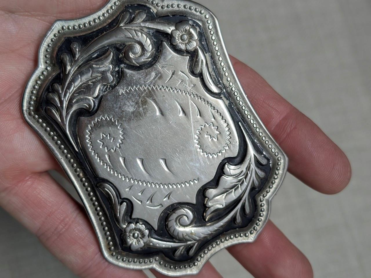 vintage CHROME belt buckle ENGRAVED metal WESTERN cowboy FLORAL