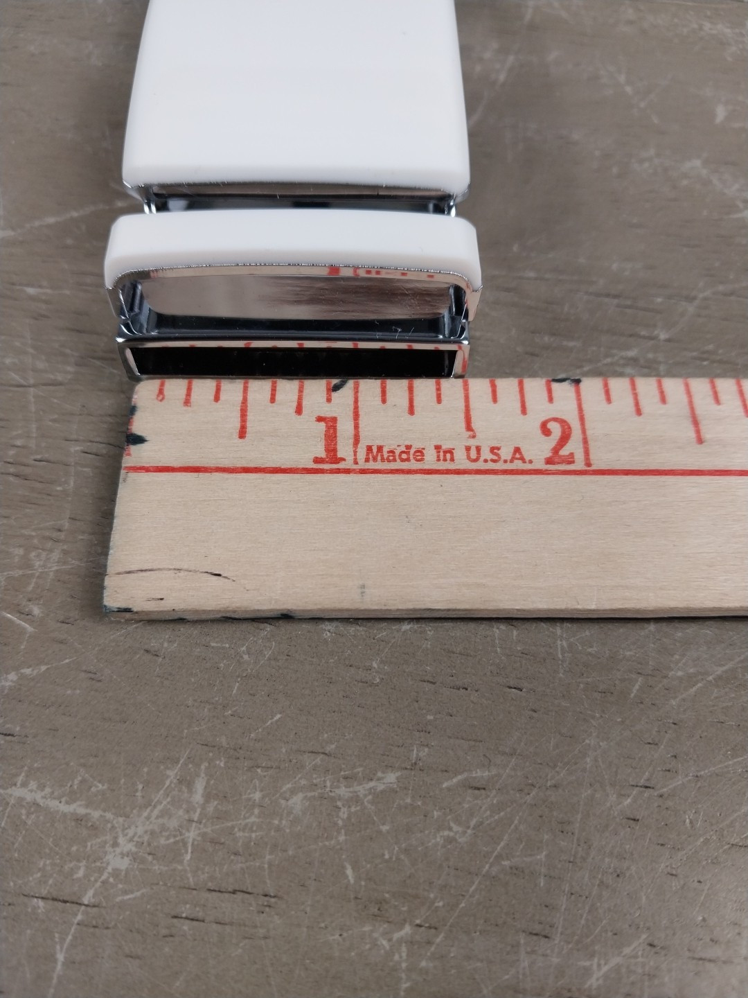 Chaoren Mens White Ratchet Belt Buckle 3-1/4 Long Fits 1-1/3-to-1-3/8 Belt