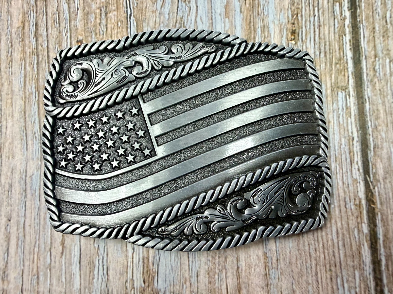 Waving American Flag Patriotic Silver Color Rope Border Western NOS Belt Buckle