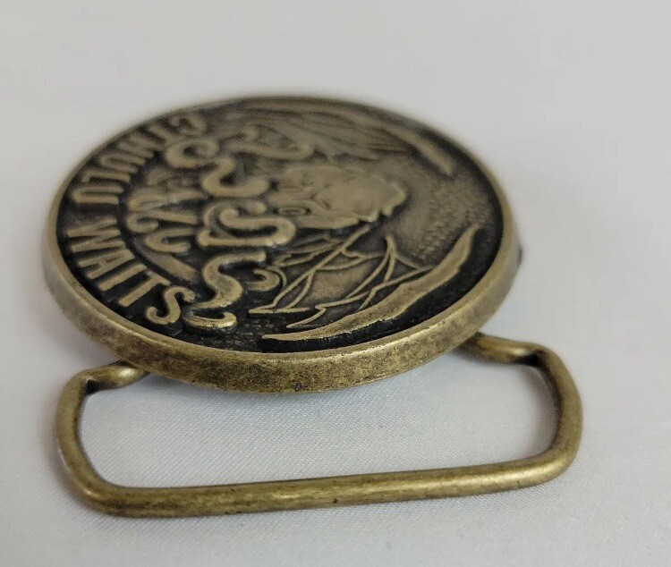 « Cthulu Waits » Metal Belt Buckle 2 Inch Diameter- New