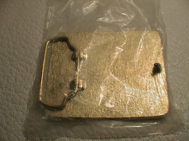 NRA NATIONAL RIFLE ASSOCIATION 2 MILLION DOLLAR GUN CLUB MENS BRASS BELT BUCKLE