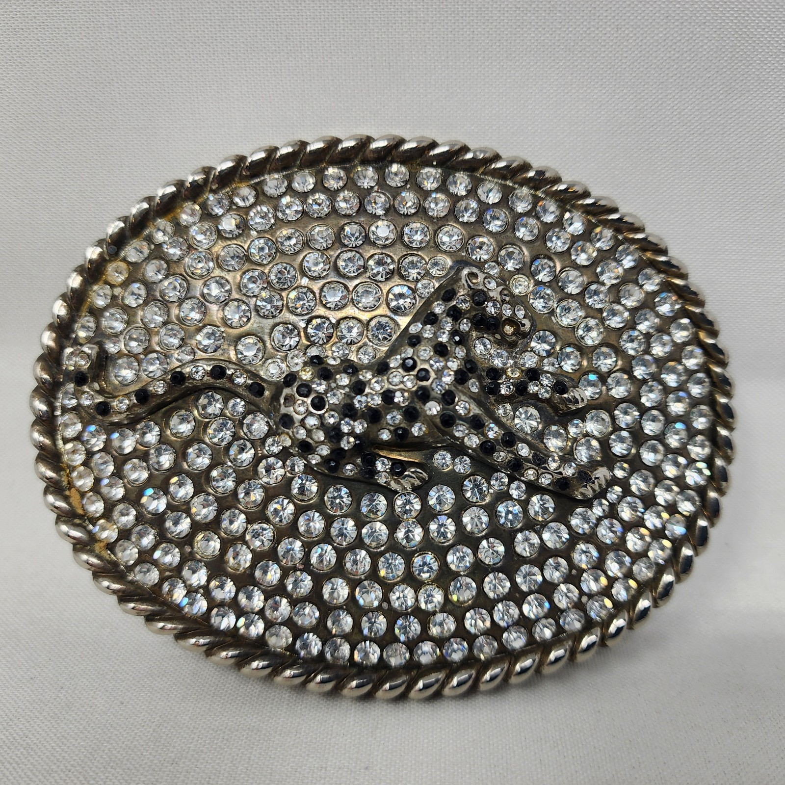 Silver toned Jaguar Rhinestone Belt Buckle 4&Prime; 7oz