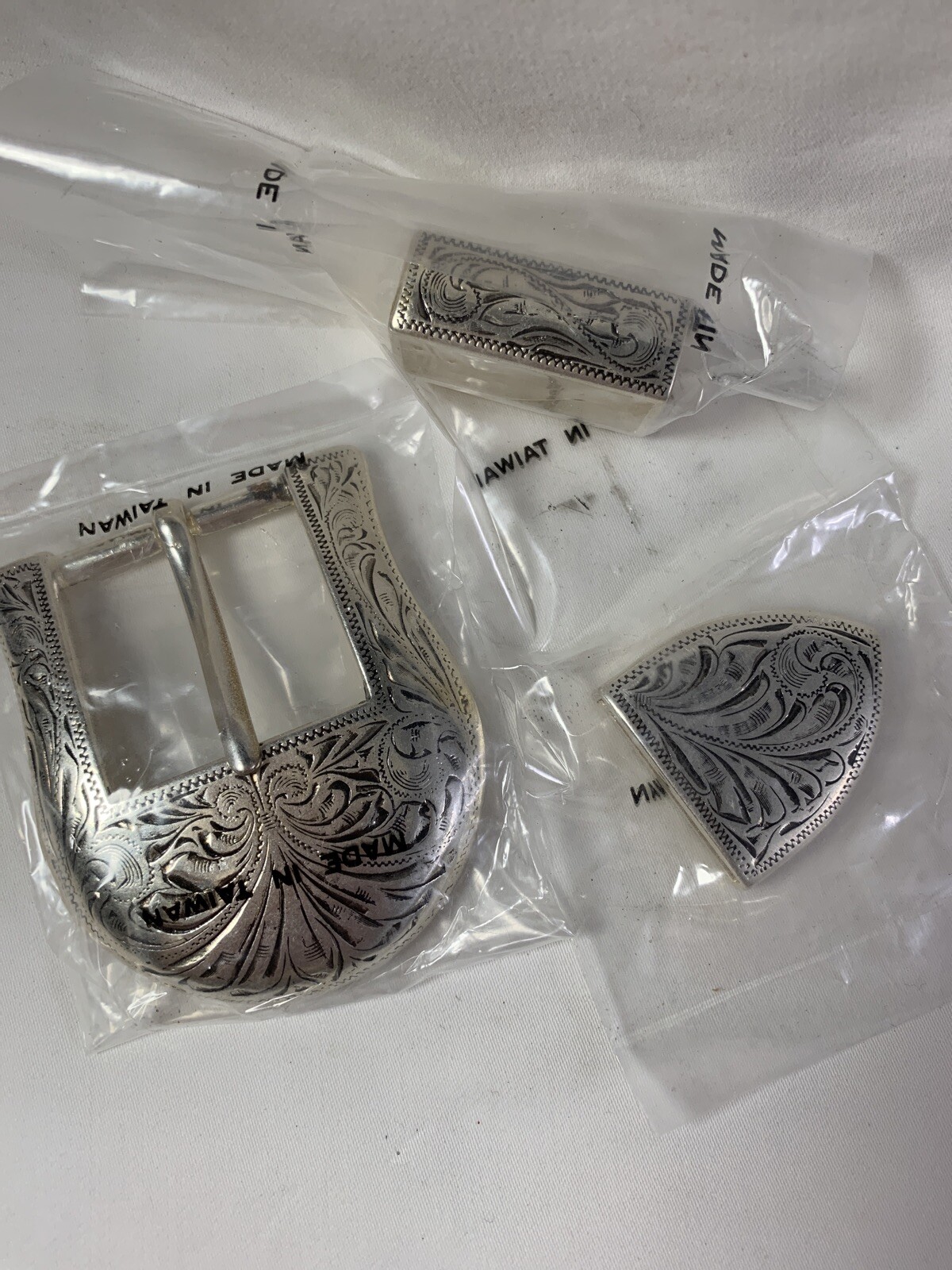 Ivan 3 pc Silver e Buckle and Slide Set