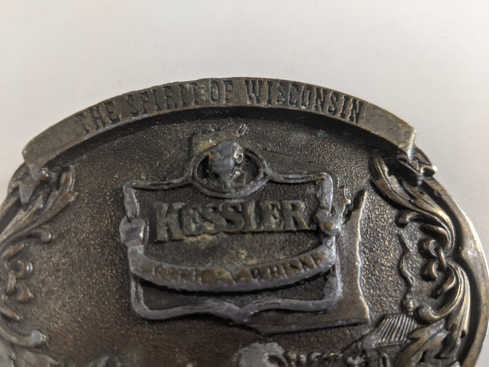 Kessler Belt Buckle The Spirit of Wisconsin 1993 Smooth as Silk bronze wearing