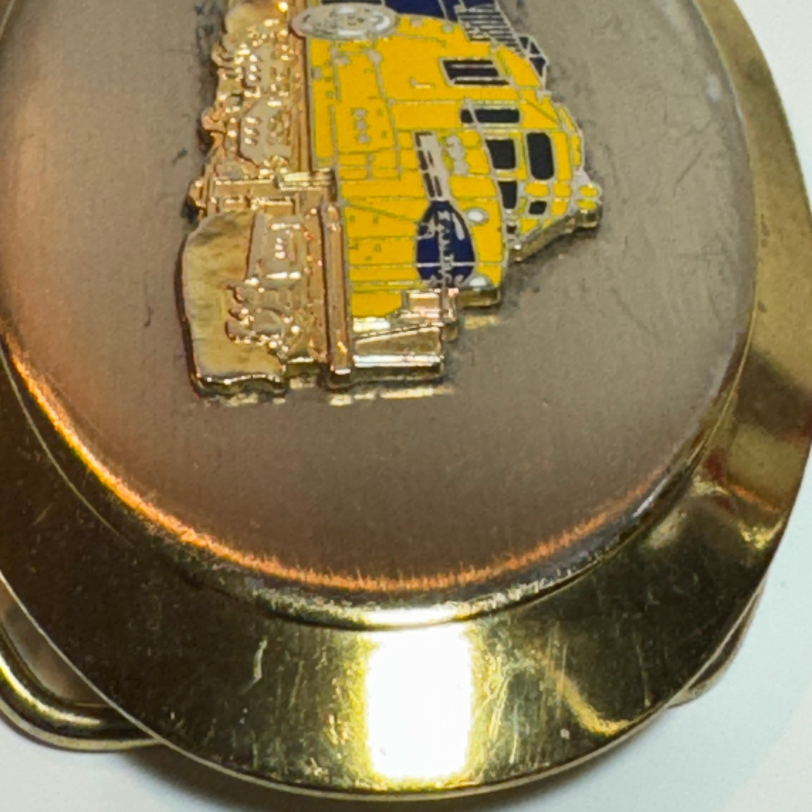 Gold Tone Oval Belt Buckle Die Cast Train Locomotive Yellow Blue