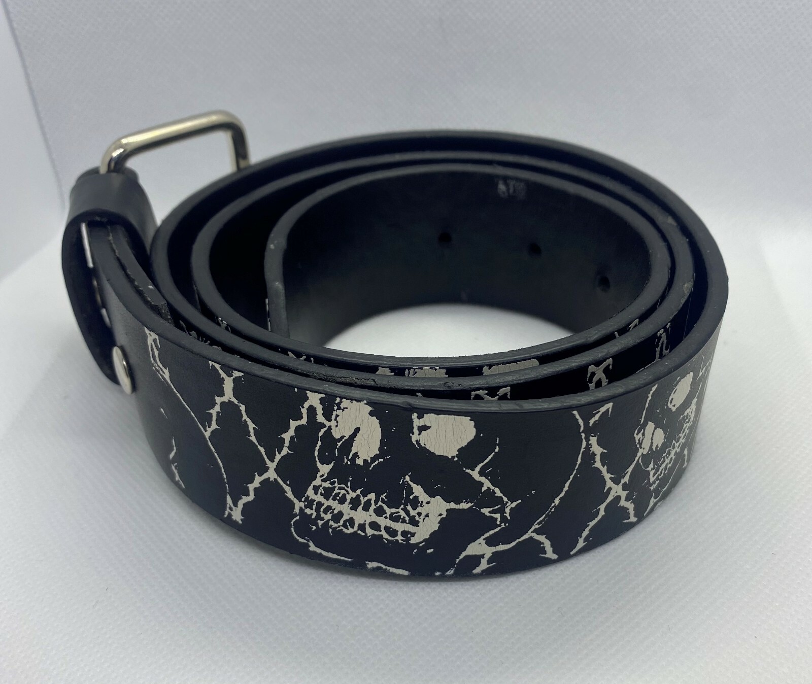 Pair of Belts with 1 Belt Buckle (Skull, Spikes, Cross, Black and White)