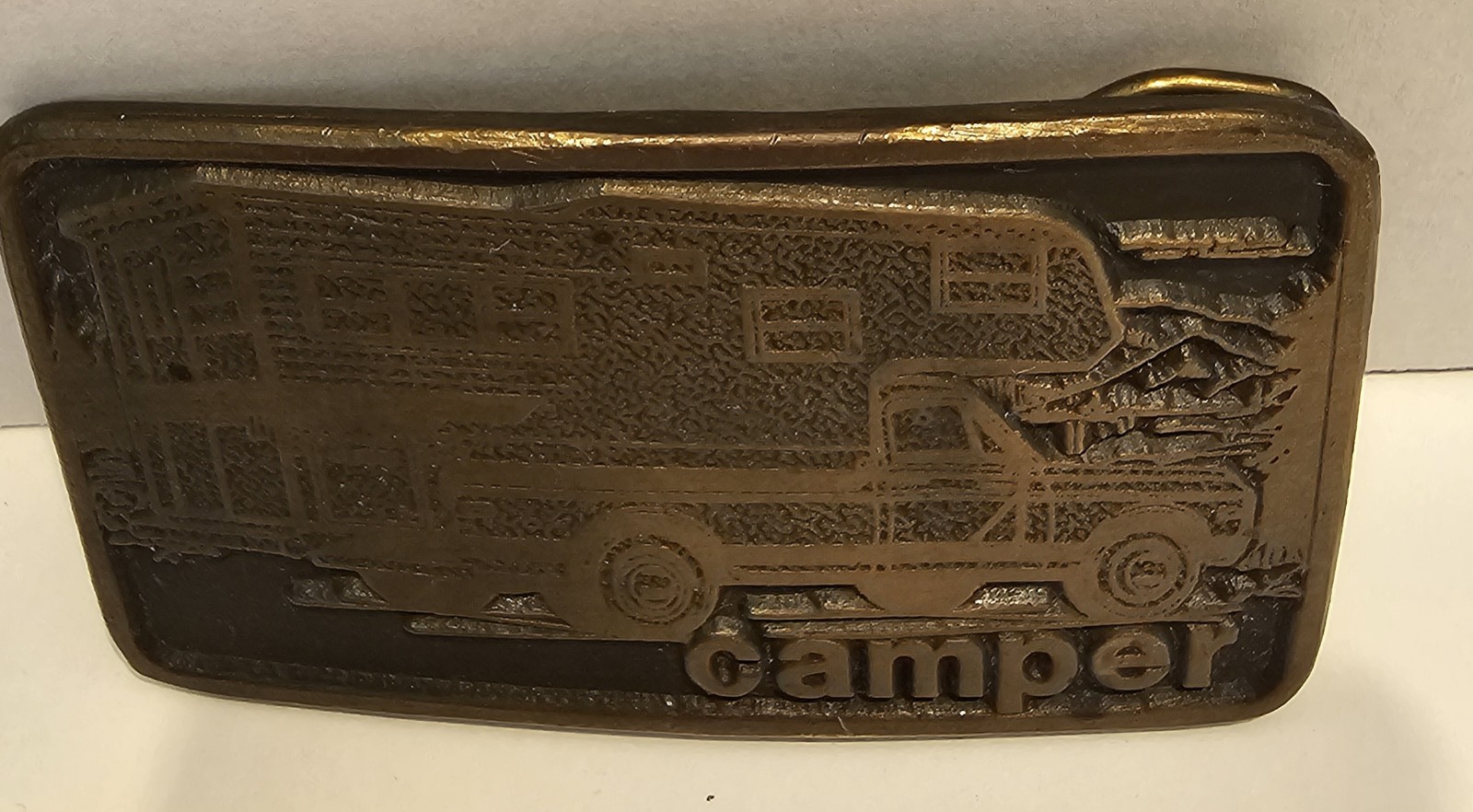 Vintage, 1975, FORD TRAVEL TRAILER / CAMPER, Brass Belt Buckle MENS Collectible