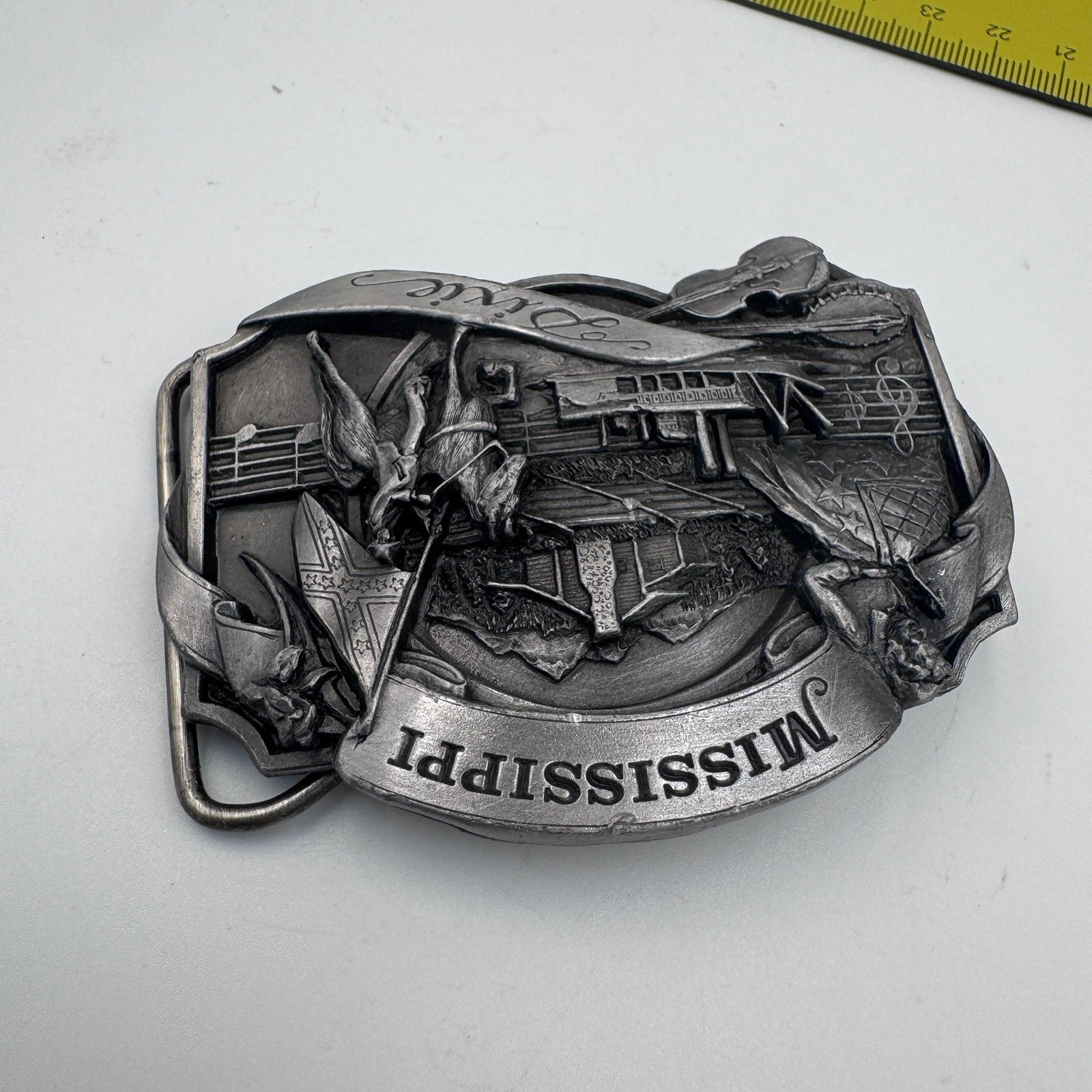 Vintage 1986 Siskiyou Mississippi Dixie Belt Buckle P55 Made in USA Pewter Tone
