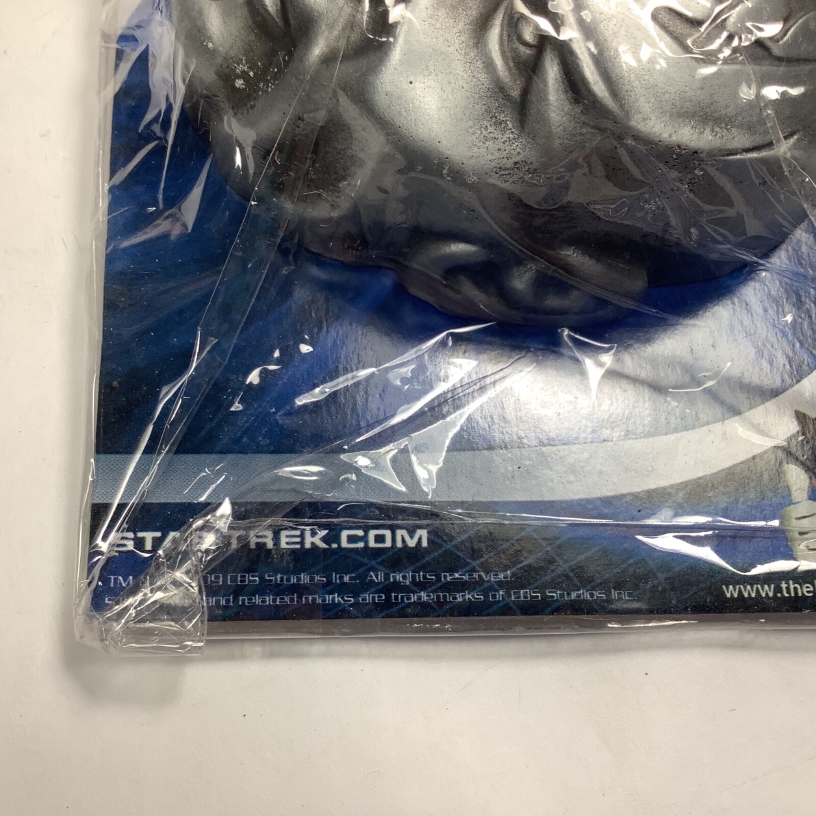 Star Trek NERO 3-D Belt Buckle 2009 Happyland New in Original Packaging