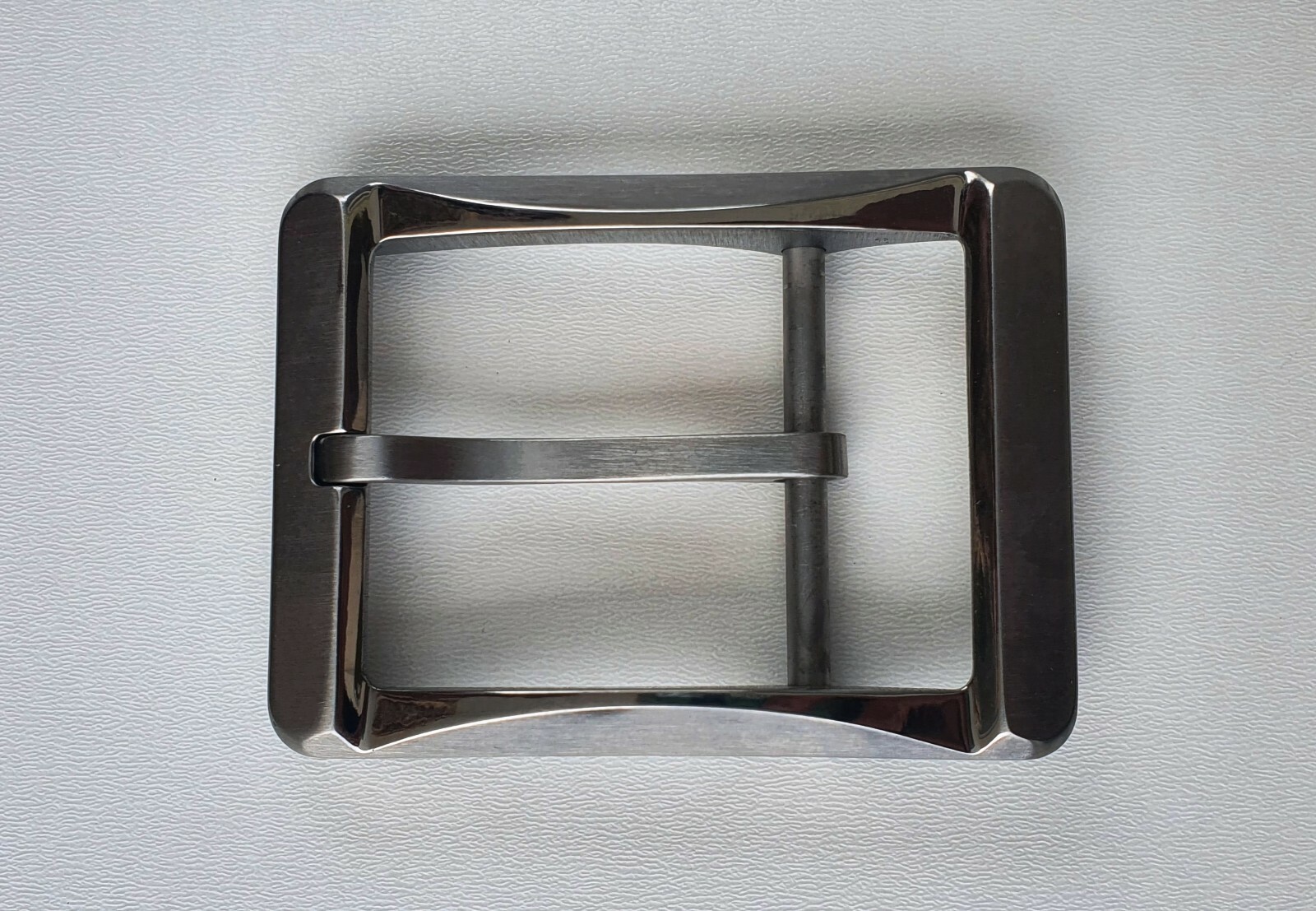 High-Quality TITAN Belt Buckle Pin Buckle 4Cm Allergy-Free