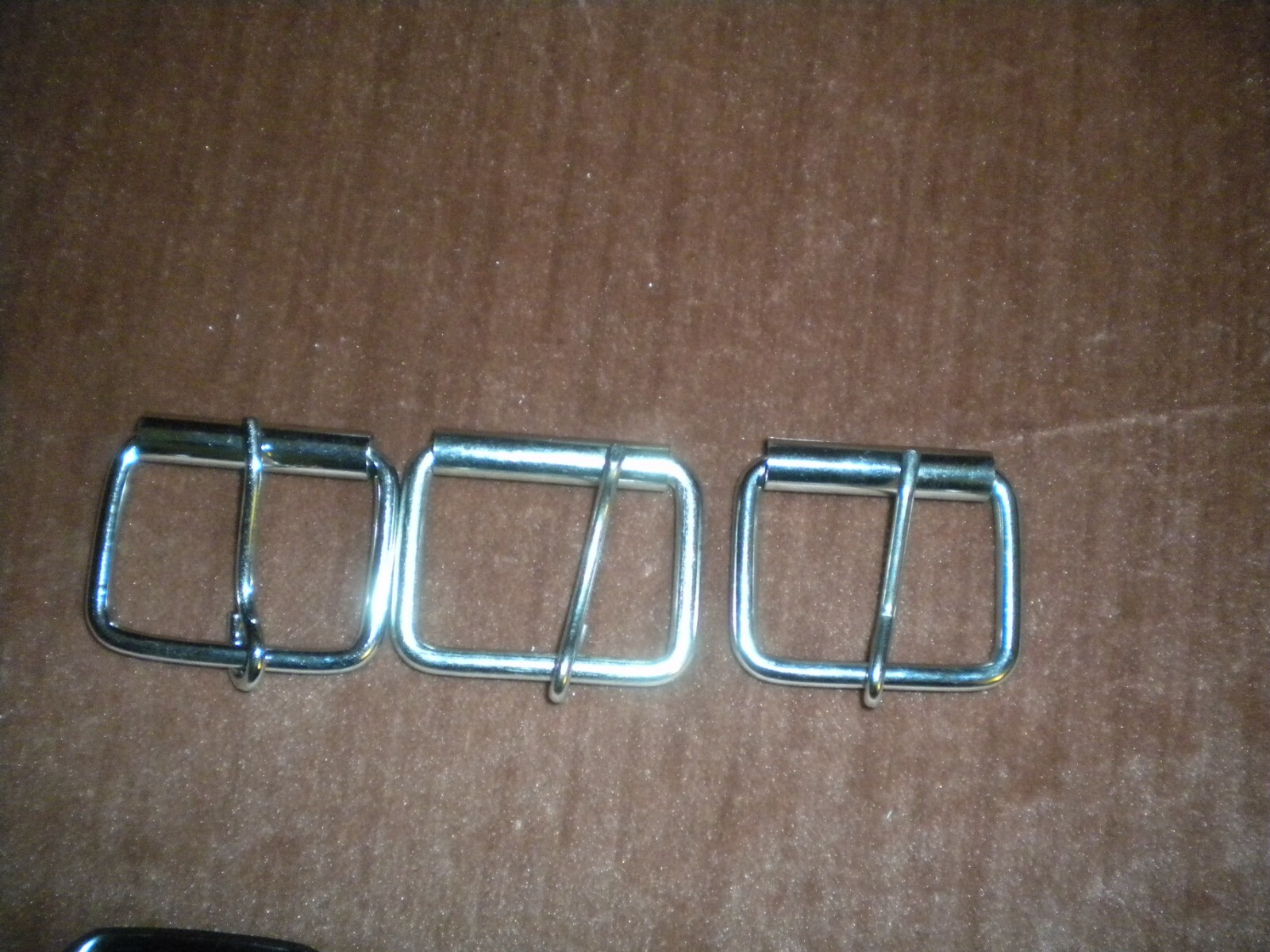 LOTS OF 3 SILVER COLOR REGULAR BUCKLE FOR 1 1/2 IN WIDE BELT