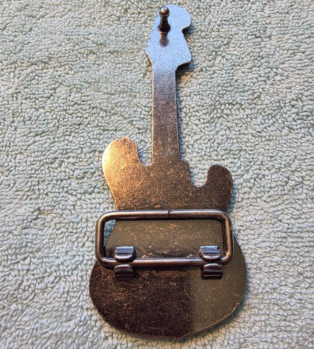 Vtg Classic 1980s Fender Stratocaster Guitar Belt Buckle – Gunmetal Gray – 5&Prime;x2&Prime;