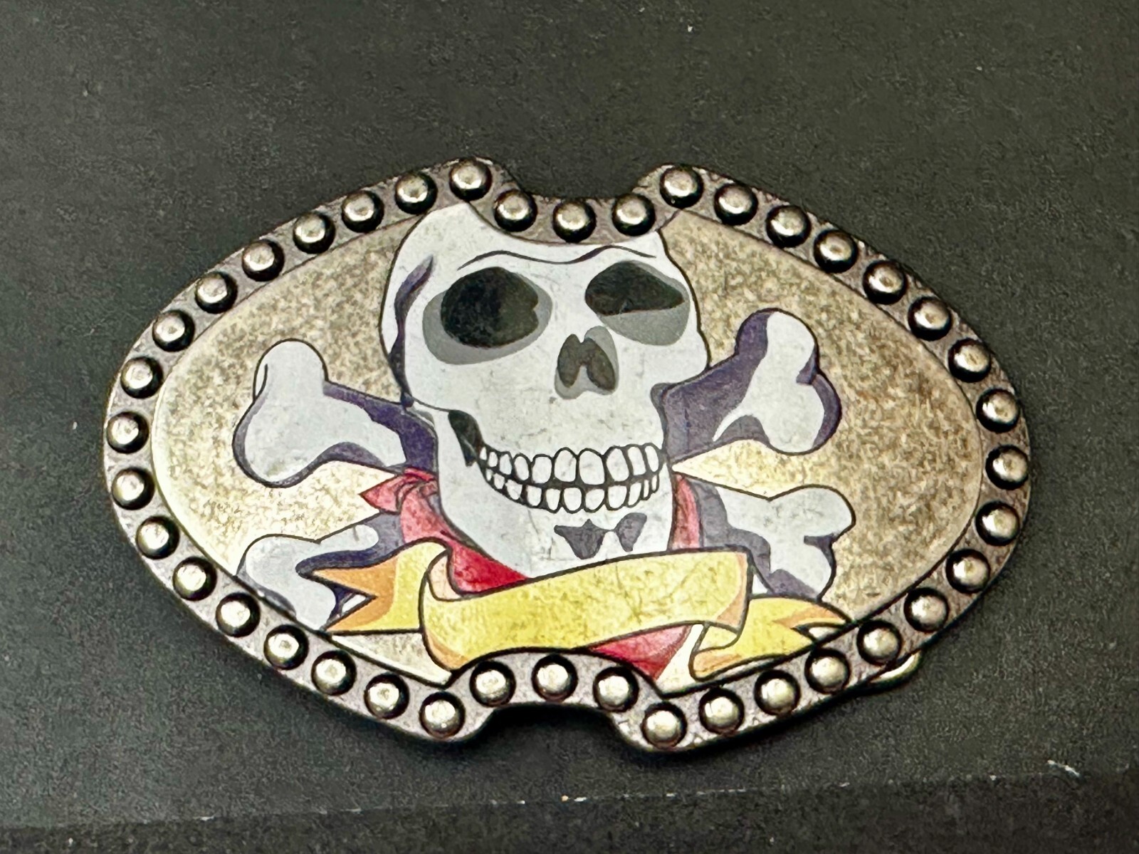 Smiling Skull Head Crossbones Ribbon Picture On Studded Unique Belt Buckle