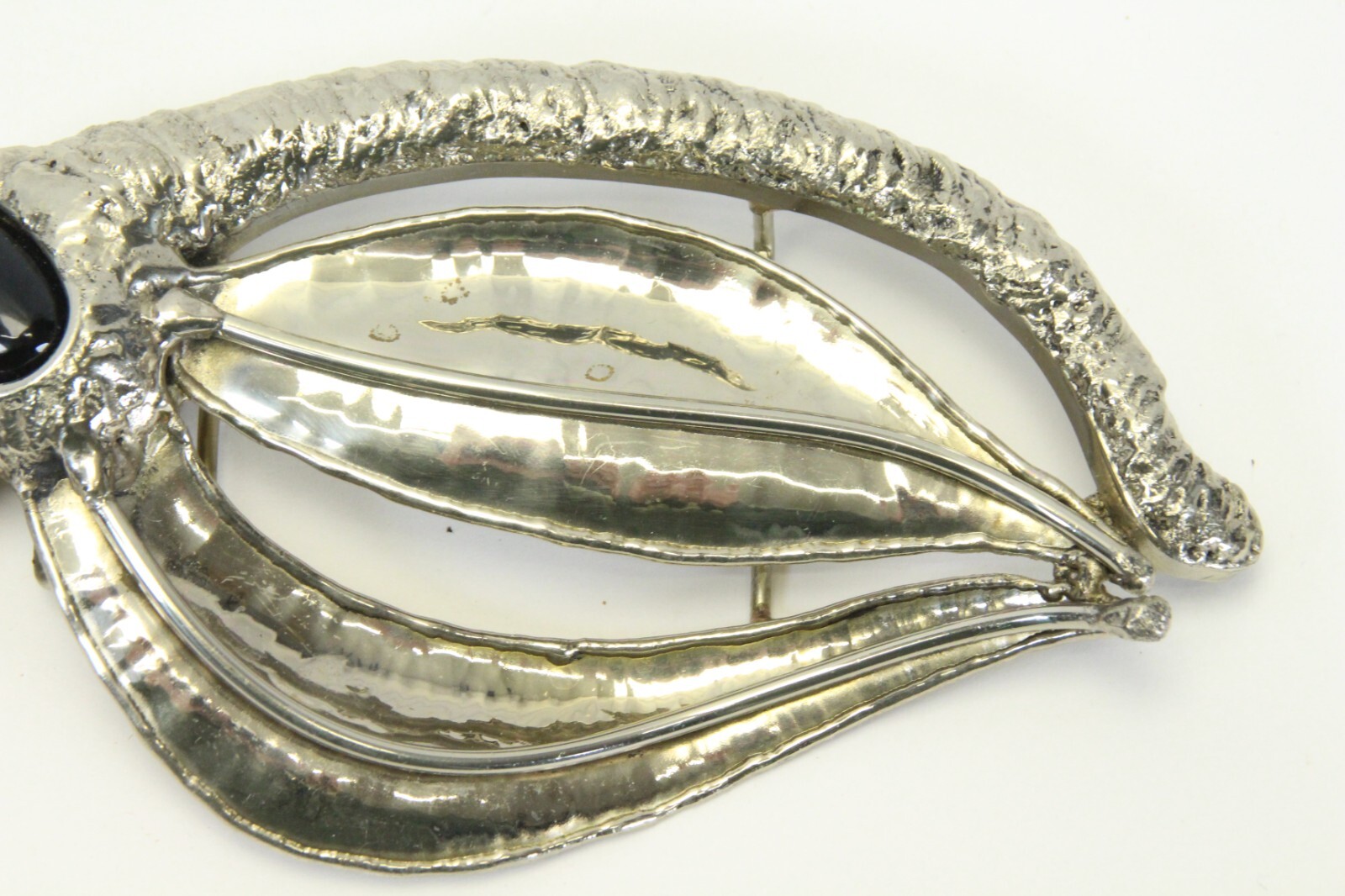 Octopus Belt Buckle Large 6&Prime; Long x 3&Prime; High Silver Tone Black Onyx Eye Jewelry