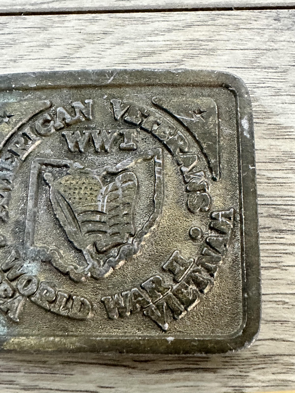 VTG Daleco Veterans WW1 Korea Vietnam Mens Belt Buckle Brass Tone broken peg
