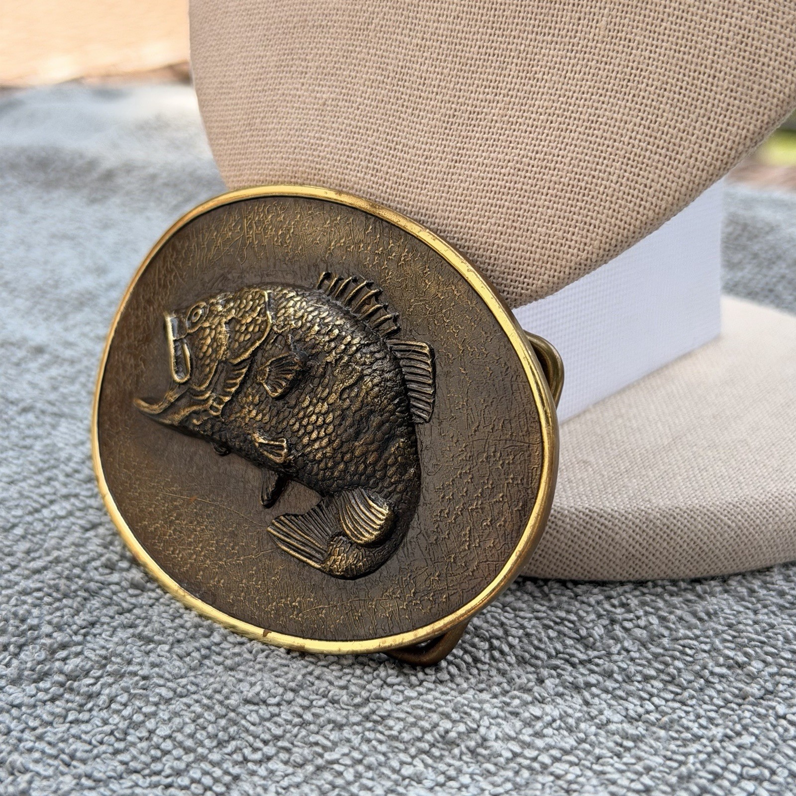 Men&rsquo;s Solid Brass Western Fish Belt Buckle, Gold/Bronze Tone, Fits 1.5&Prime;