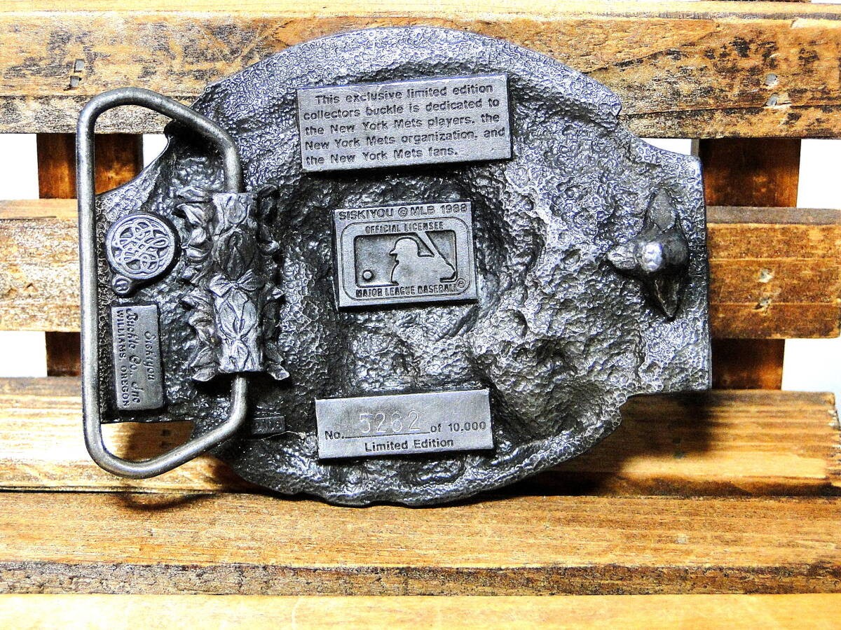90&rsquo;s Vintage New York Mets Belt Buckle (Limited Edition MLB Official)