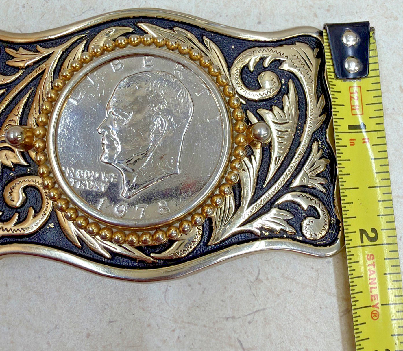 VTG 1978 Bicentennial Eisenhower Dollar Coin Philadelphia Mint Belt Buckle