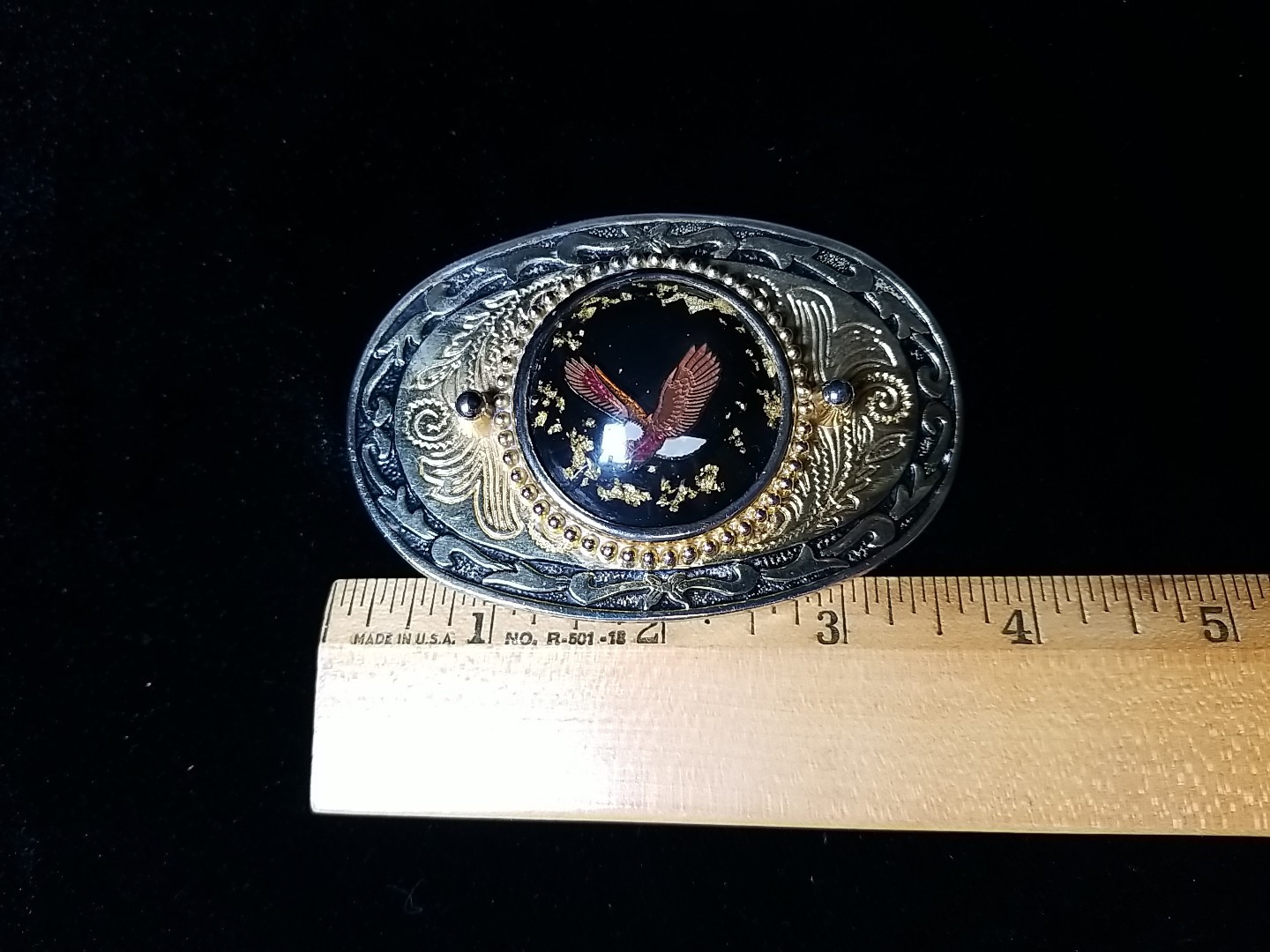 Eagle With Gold Flakes In Resin Oval Belt Western Buckle 2.5&Prime; X3.5&Prime;